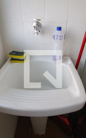 Apartamento à venda com 42m², 1 quarto e 1 vagaarea de serviço
