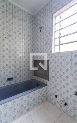 Casa à venda com 200m², 4 quartos e 4 vagasBanheiro