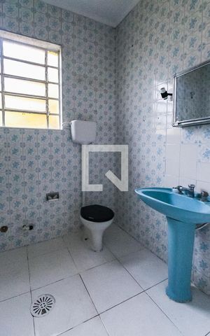 Casa à venda com 200m², 4 quartos e 4 vagasBanheiro