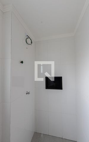 Apartamento para alugar com 35m², 1 quarto e sem vaga Apartamento para alugar com 35m², 1 quarto e sem vagaBanheiro Social