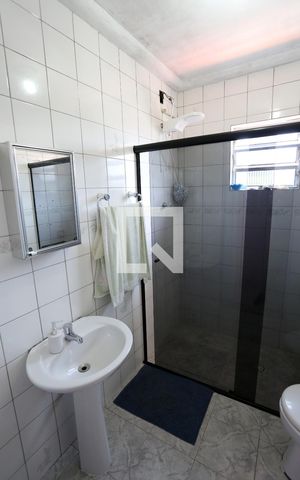 Casa à venda com 190m², 3 quartos e 4 vagasBanheiro da Suíte 2