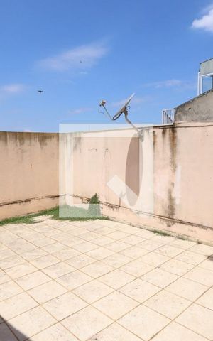 Casa à venda com 190m², 3 quartos e 4 vagasQuintal
