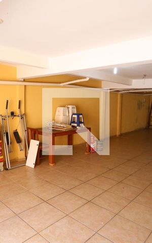 Casa à venda com 190m², 3 quartos e 4 vagasGaragem