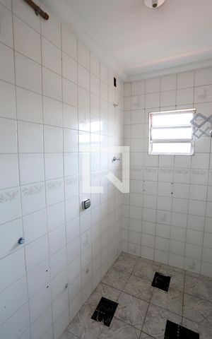 Casa à venda com 190m², 3 quartos e 4 vagasBanheiro