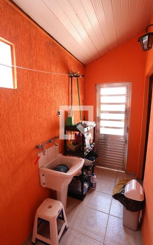 Casa à venda com 190m², 3 quartos e 4 vagasÁrea de Serviço
