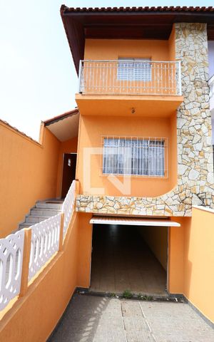 Casa à venda com 190m², 3 quartos e 4 vagasGaragem
