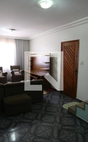 Casa à venda com 190m², 3 quartos e 4 vagasSala