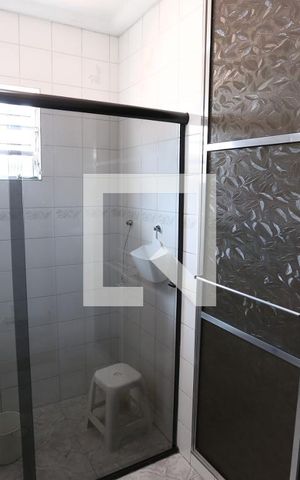 Casa à venda com 190m², 3 quartos e 4 vagasBanheiro da Suíte 1