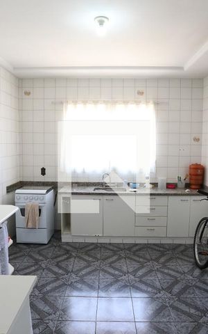 Casa à venda com 190m², 3 quartos e 4 vagasCozinha
