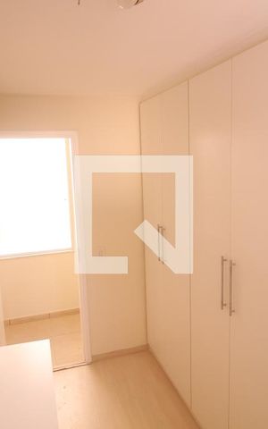 Casa à venda com 300m², 4 quartos e 4 vagasquarto 2