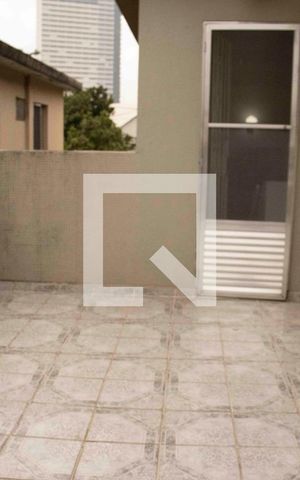 Casa para alugar com 450m², 3 quartos e 6 vagas Casa para alugar com 450m², 3 quartos e 6 vagasVaranda