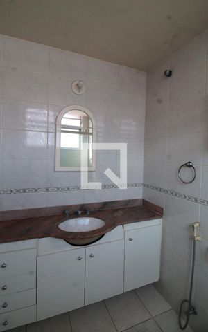 Apartamento para alugar com 115m², 3 quartos e 2 vagasBanheiro da Suíte