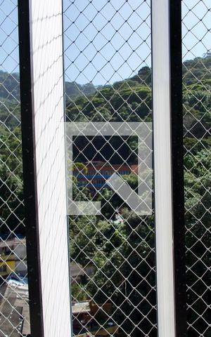 Apartamento à venda com 180m², 4 quartos e 2 vagas Apartamento à venda com 180m², 4 quartos e 2 vagasÁrea serviço vista