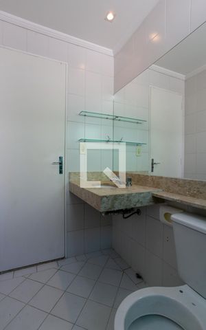 Apartamento à venda com 67m², 2 quartos e 2 vagas Apartamento à venda com 67m², 2 quartos e 2 vagasBanheiro