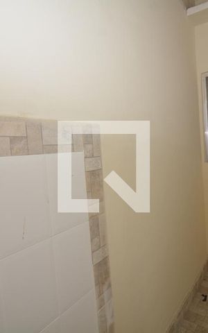 Casa para alugar com 60m², 2 quartos e sem vagaÁrea de Serviço