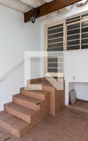 Casa para alugar com 84m², 2 quartos e 1 vagaGaragem