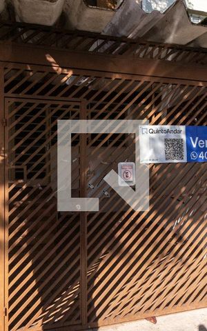 Casa para alugar com 84m², 2 quartos e 1 vagaFachada
