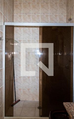 Casa para alugar com 84m², 2 quartos e 1 vagaBanheiro