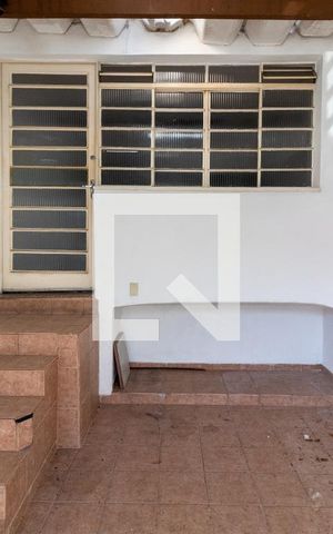 Casa para alugar com 84m², 2 quartos e 1 vagaGaragem