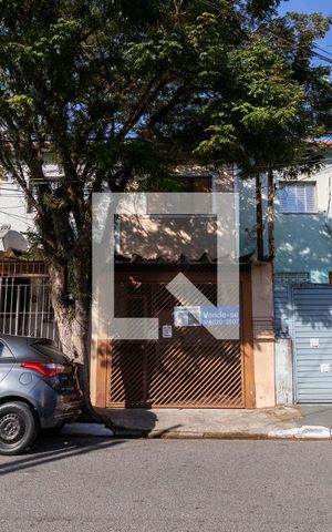 Casa para alugar com 84m², 2 quartos e 1 vagaFachada