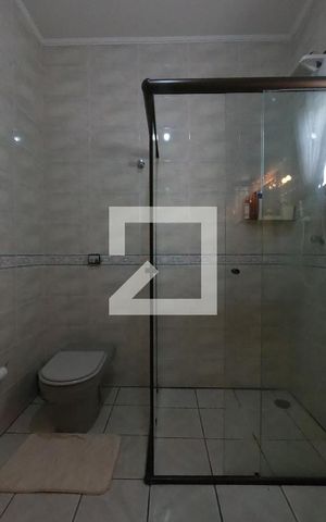 Casa para alugar com 280m², 3 quartos e 5 vagasBanheiro da Suíte 3