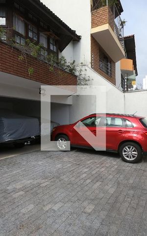 Casa para alugar com 280m², 3 quartos e 5 vagasGaragem