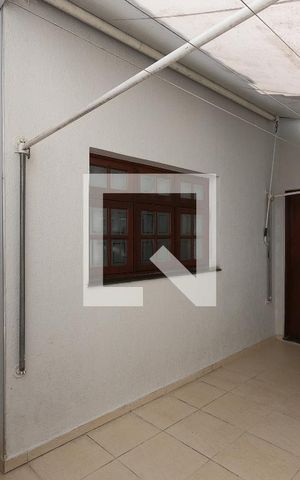 Casa para alugar com 280m², 3 quartos e 5 vagasQuintal