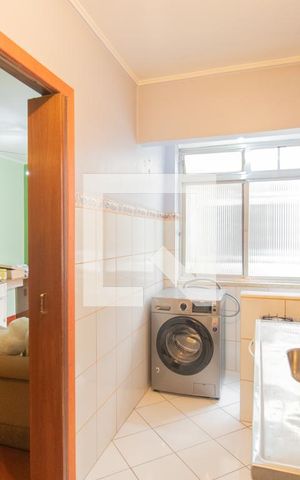 Apartamento à venda com 40m², 1 quarto e sem vaga Apartamento à venda com 40m², 1 quarto e sem vagaCozinha e Área de Serviço