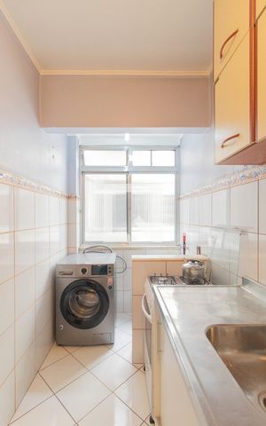 Apartamento à venda com 40m², 1 quarto e sem vaga Apartamento à venda com 40m², 1 quarto e sem vagaCozinha e Área de Serviço