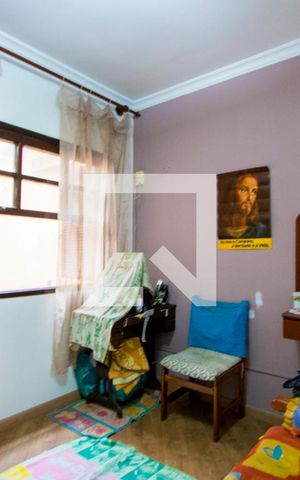 Casa à venda com 245m², 3 quartos e 2 vagas Casa à venda com 245m², 3 quartos e 2 vagasQuarto 3