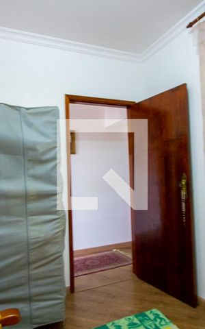 Casa à venda com 245m², 3 quartos e 2 vagas Casa à venda com 245m², 3 quartos e 2 vagasQuarto 3