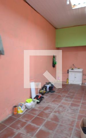 Casa à venda com 156m², 3 quartos e 1 vagaÁrea de Serviço