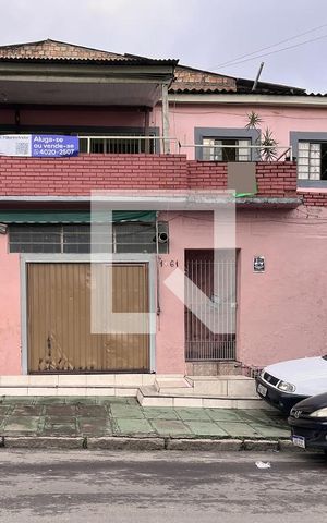 Casa à venda com 156m², 3 quartos e 1 vagaFachada