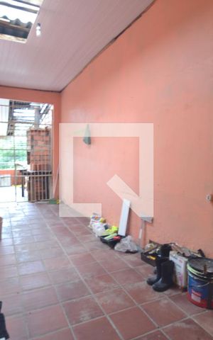 Casa à venda com 156m², 3 quartos e 1 vagaÁrea de Serviço