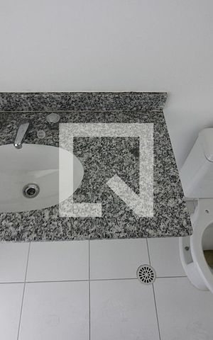 Apartamento à venda com 84m², 3 quartos e 2 vagasBanheiro Social