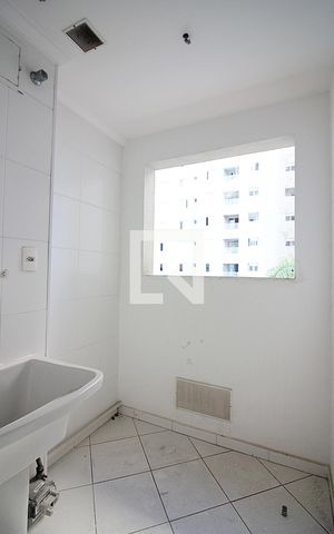 Apartamento à venda com 84m², 3 quartos e 2 vagasÁrea de Serviço