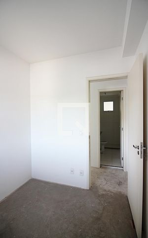 Apartamento à venda com 84m², 3 quartos e 2 vagasQuarto 3