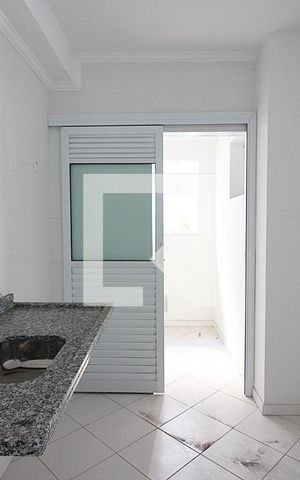 Apartamento à venda com 84m², 3 quartos e 2 vagasCozinha