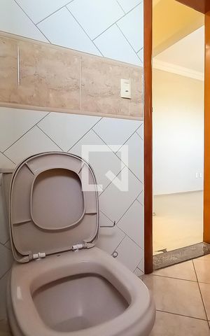 Apartamento à venda com 127m², 3 quartos e 2 vagas Apartamento à venda com 127m², 3 quartos e 2 vagasBanheiro da Suíte
