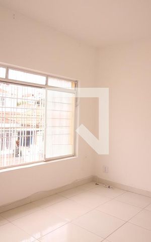 Casa à venda com 250m², 2 quartos e 1 vagasala