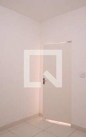 Casa à venda com 250m², 2 quartos e 1 vagaQuarto
