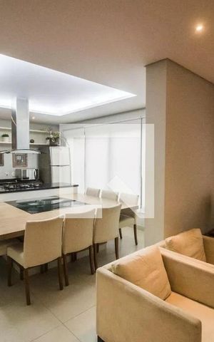 Apartamento à venda com 70m², 2 quartos e 2 vagas Apartamento à venda com 70m², 2 quartos e 2 vagasEspaço Gourmet