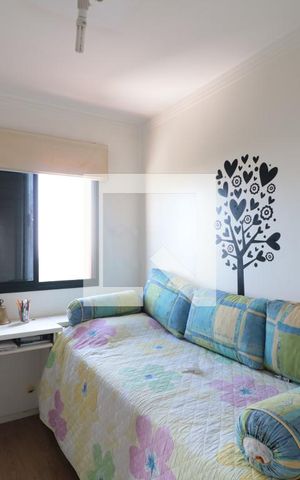 Apartamento à venda com 70m², 2 quartos e 2 vagasQuarto 