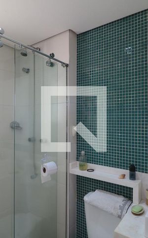 Apartamento à venda com 70m², 2 quartos e 2 vagasBanheiro da Suíte