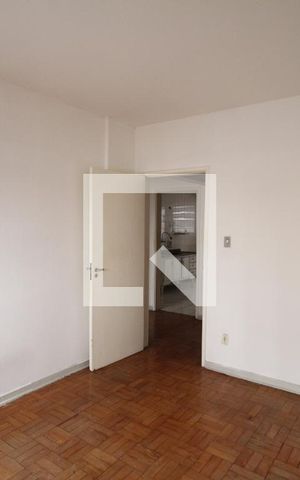 Apartamento para alugar com 70m², 2 quartos e sem vagaQuarto 1