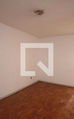 Apartamento para alugar com 70m², 2 quartos e sem vagaSala