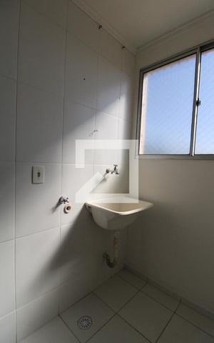 Apartamento para alugar com 46m², 2 quartos e 1 vagaCozinha e Área de Serviço
