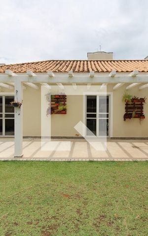 Apartamento para alugar com 46m², 2 quartos e 1 vagaÁrea comum - Churrasqueira
