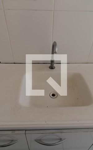 Apartamento para alugar com 46m², 2 quartos e 1 vagaCozinha e Área de Serviço