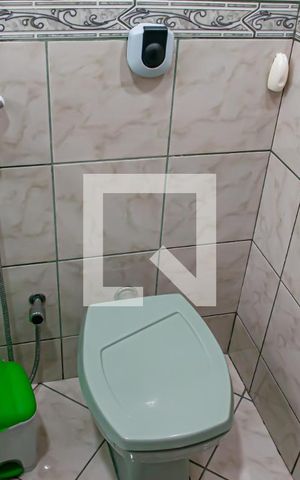Casa à venda com 270m², 4 quartos e 1 vaga Casa à venda com 270m², 4 quartos e 1 vagabanheiro 2